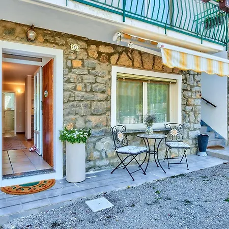 Dimora San Lorenzo Maggio